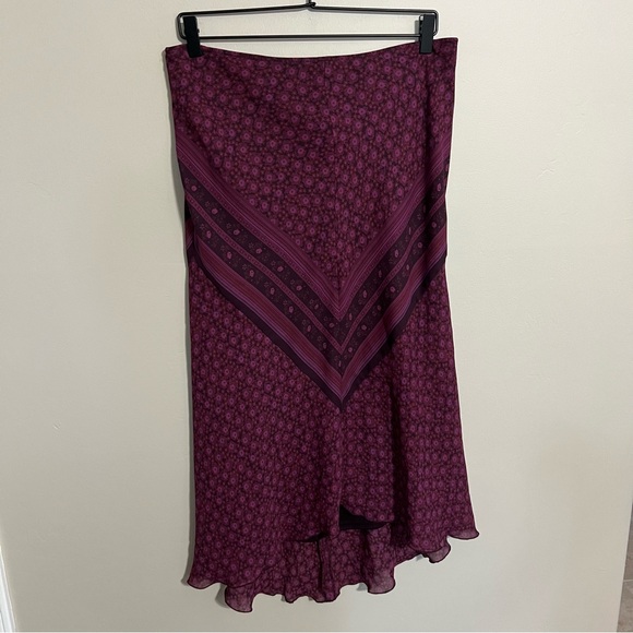 NWT Express Purple Midi Hankerchief Hi Low Hem Skirt size medium - Picture 1 of 6
